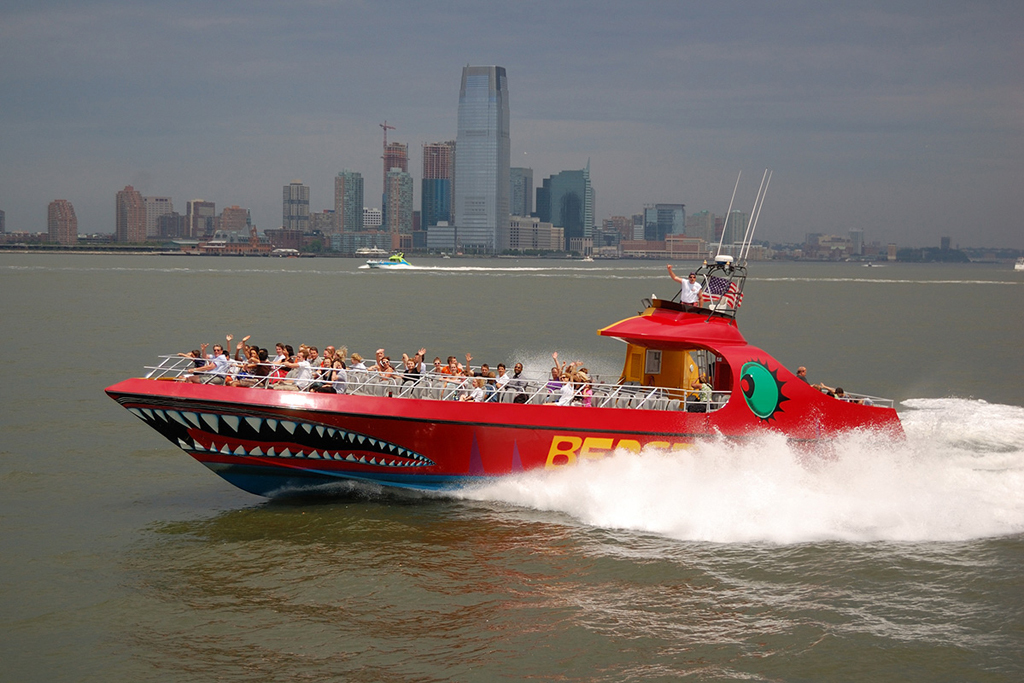 The best boat rides NYC for kids and families
