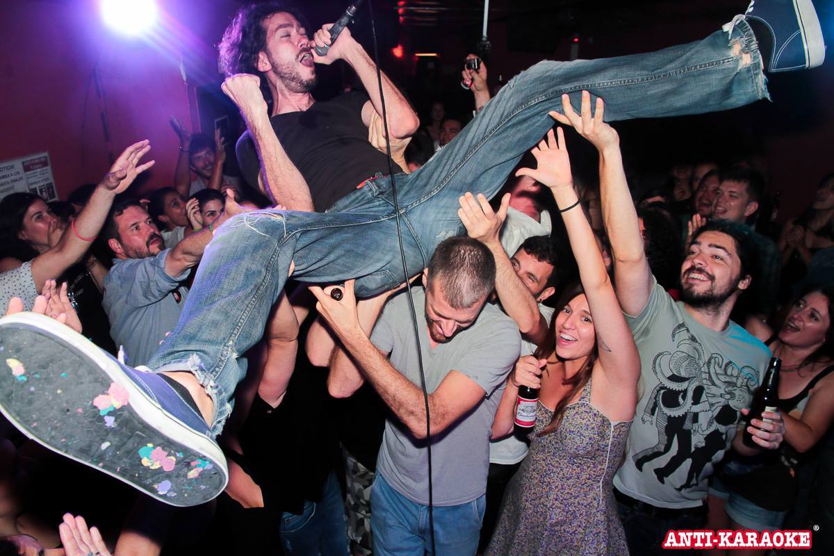 Actualizar 66+ imagen imagenes de karaoke bar Abzlocal.mx