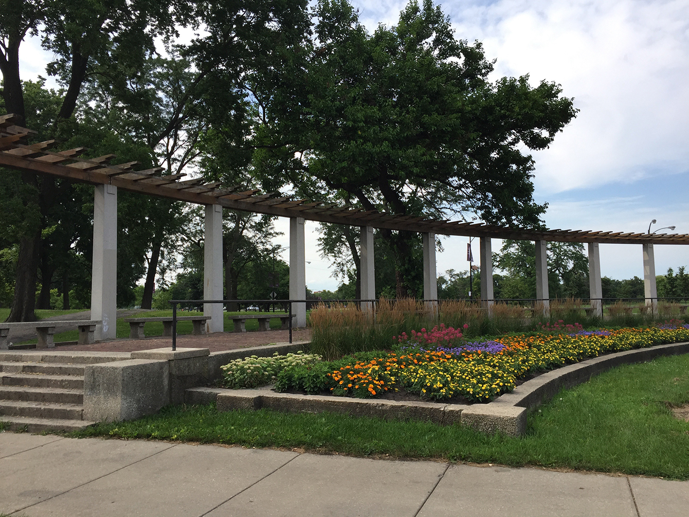 A complete guide to the Lawndale and Douglas Park neighborhood