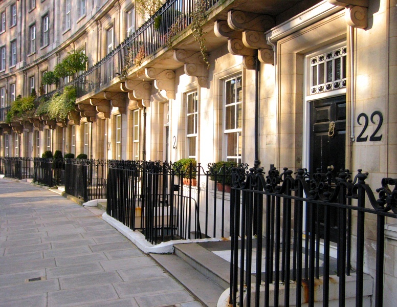 The 9 Best Places To Stay In London TrendRadars