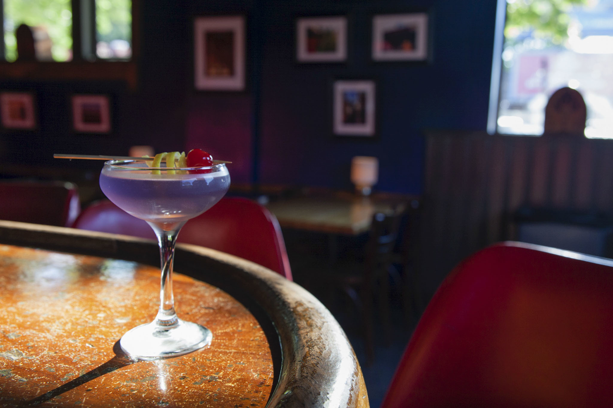 Armitage Avenue in Logan Square cocktail bar crawl