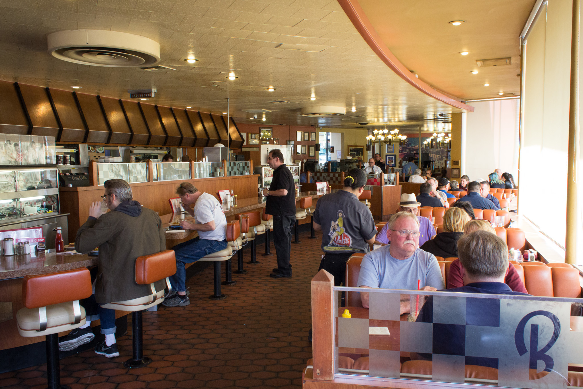 Best Burbank restaurants for breakfast, lunch and dinner