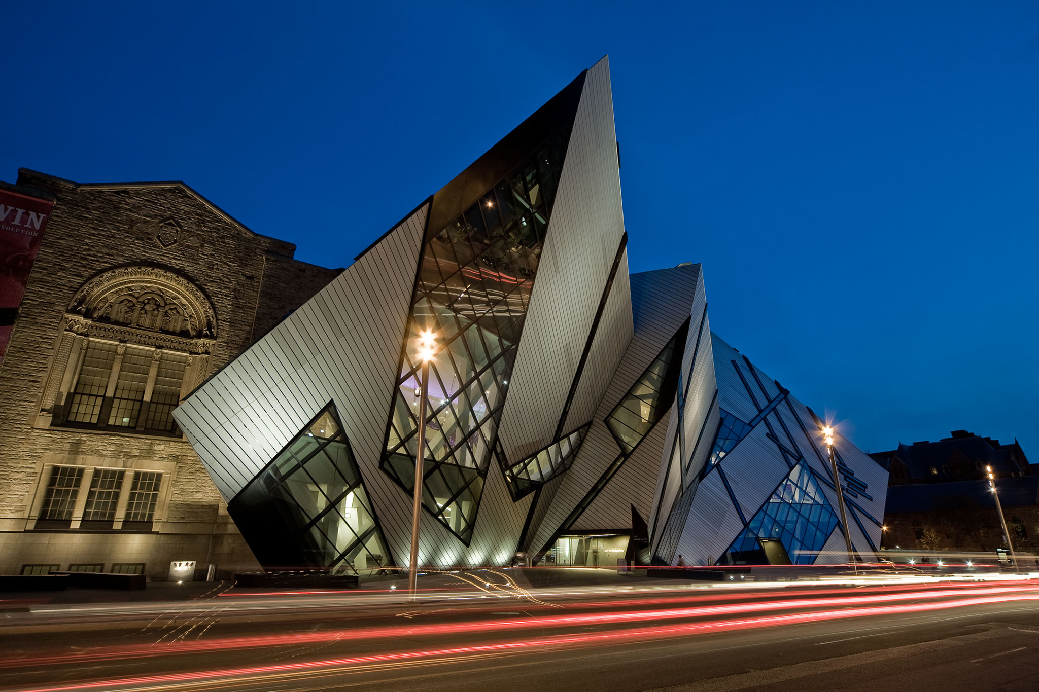 Things to Do in Toronto 20 Attractions for Visitors and Locals