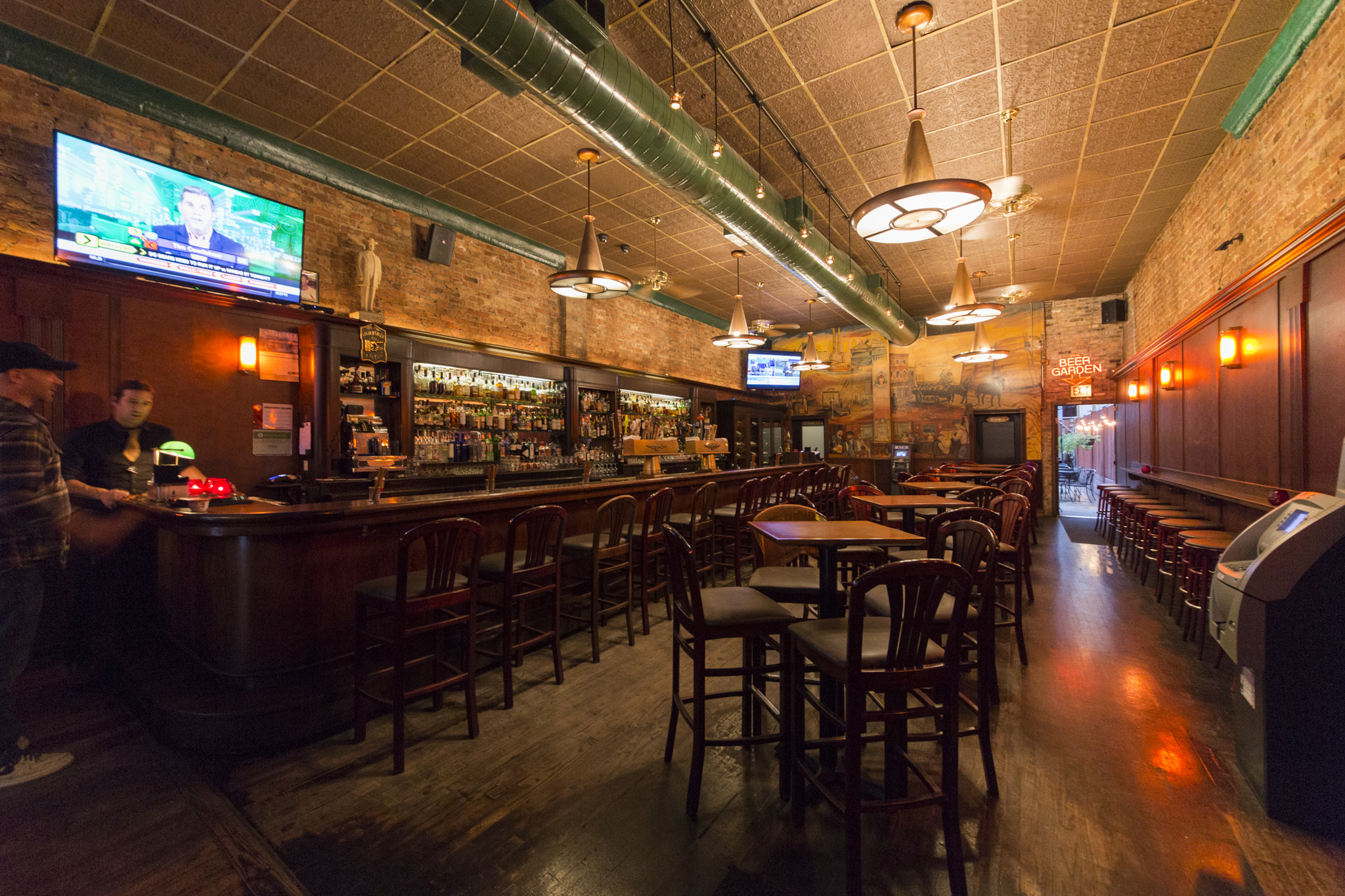 21 dogfriendly patios, restaurants and breweries in Chicago