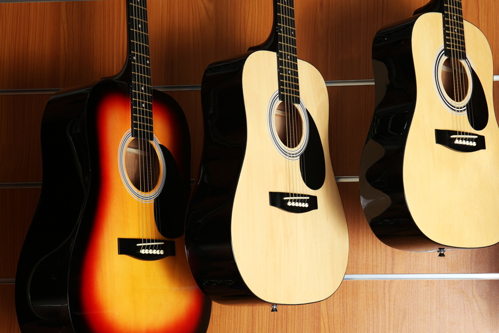 Best guitar lessons in NYC for beginners and advanced players