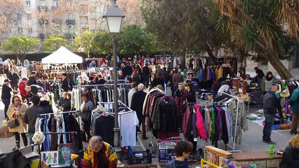 Barcelona Vintage Market Shopping in Barcelona