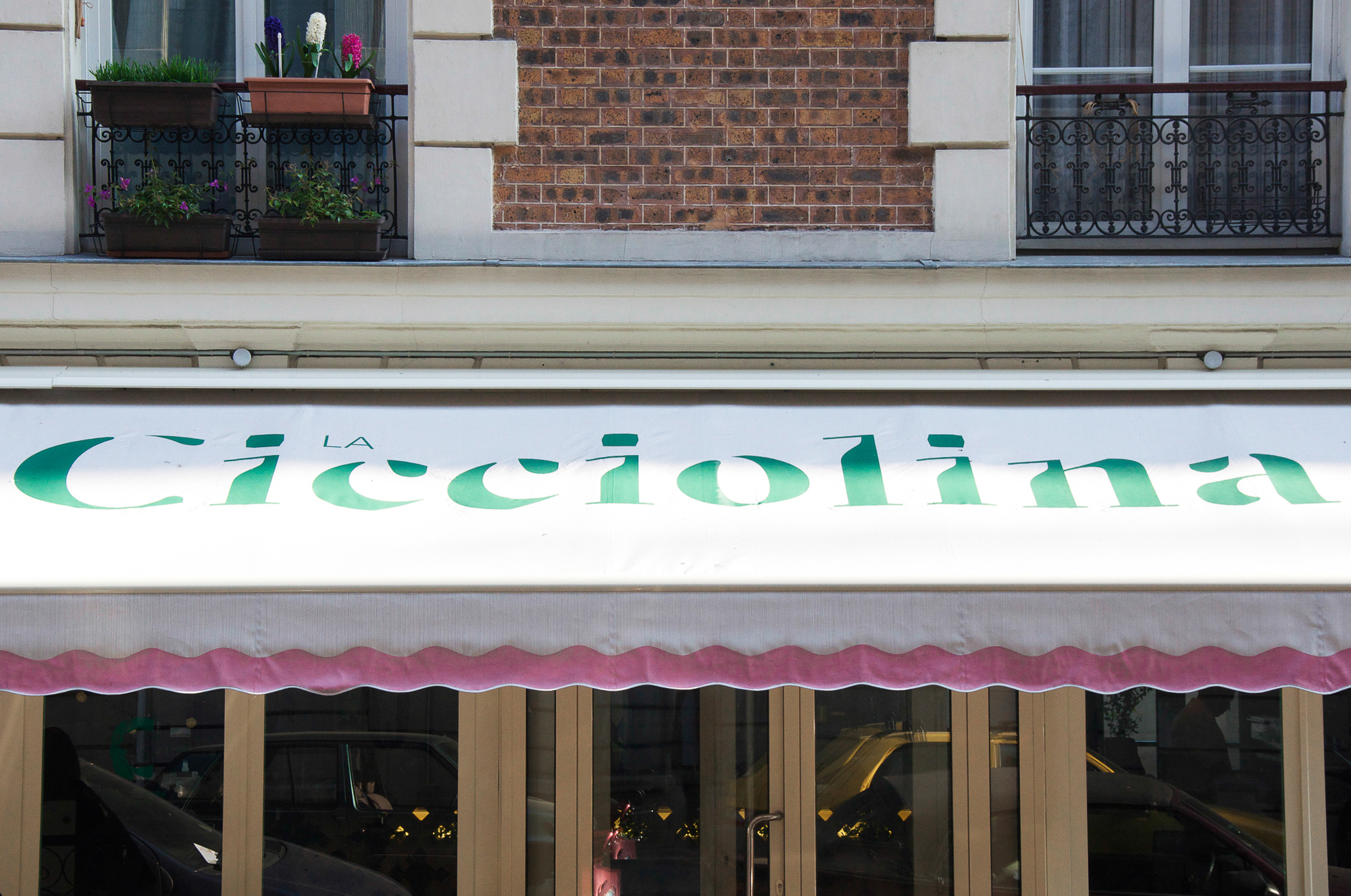 La Cicciolina Restaurants à SaintAmbroise, Paris