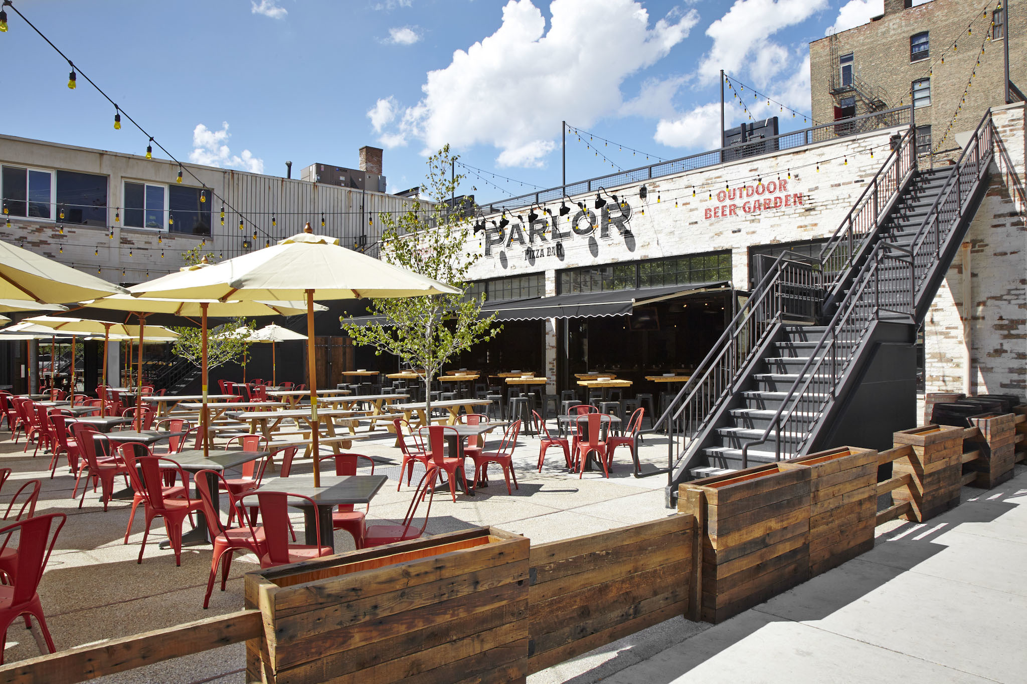 21 dogfriendly patios, restaurants and breweries in Chicago