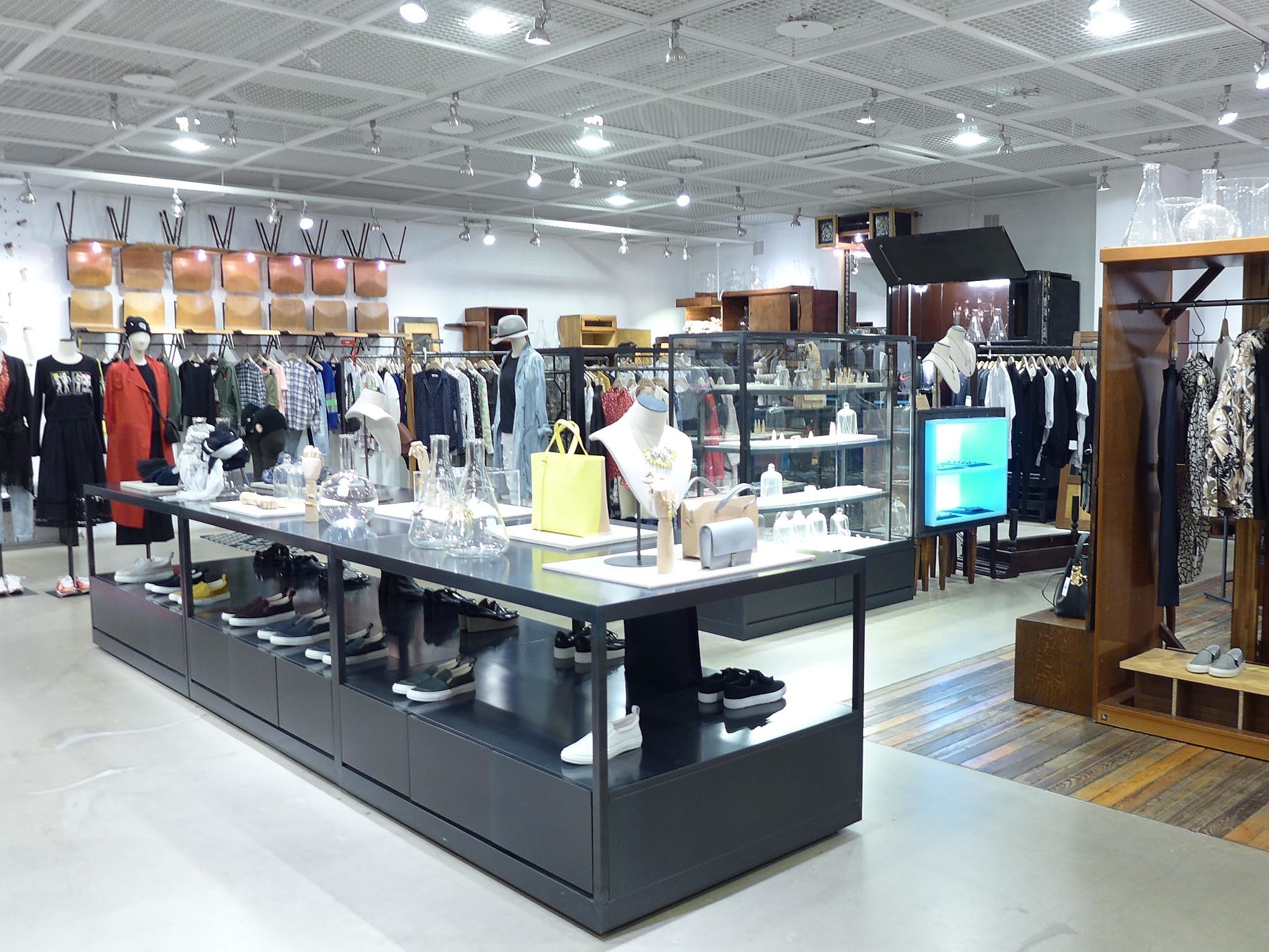 BEAKER Shop Shopping in Itaewon, Seoul