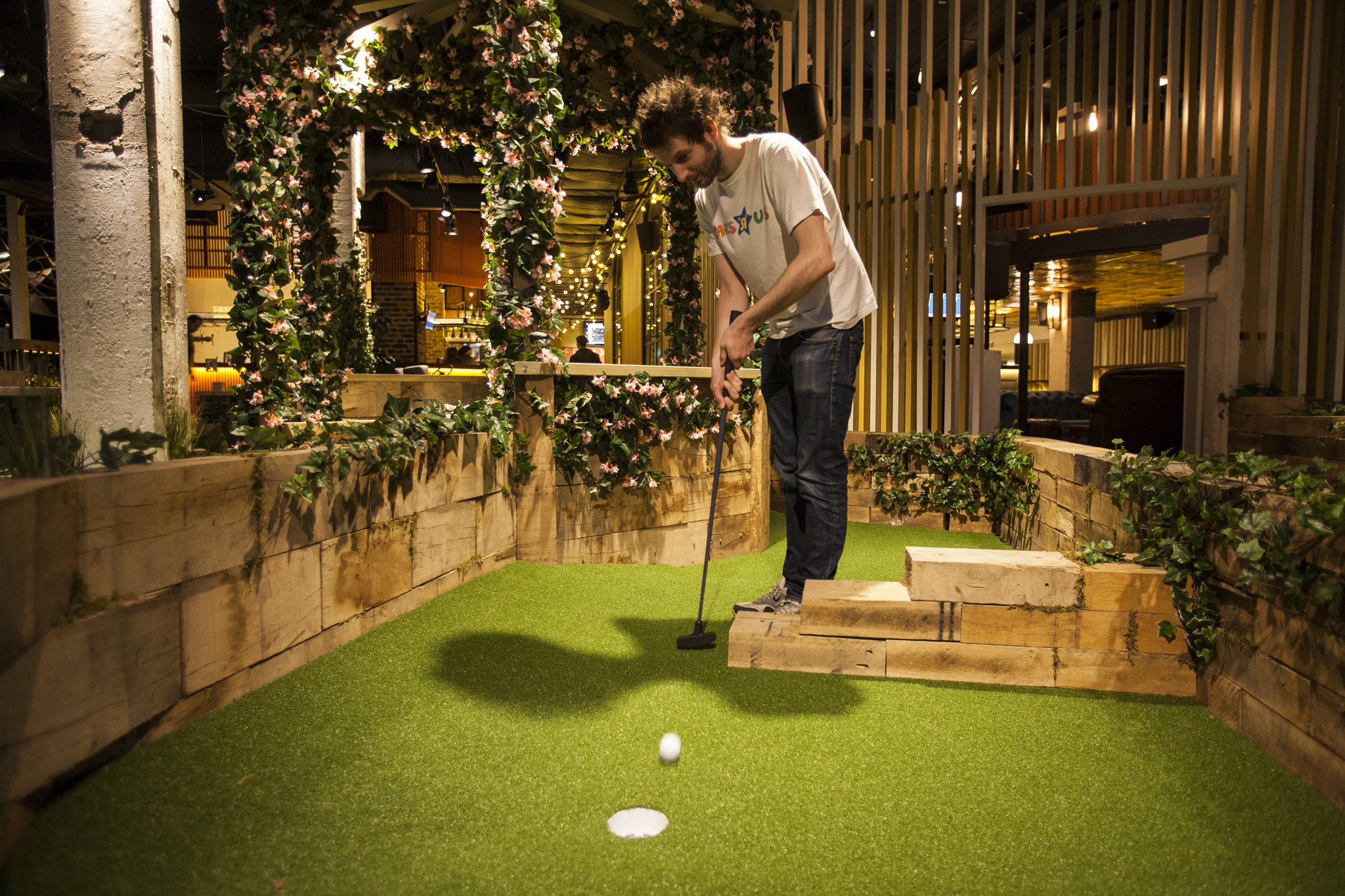 Crazy Golf in London 11 Best Mini and Crazy Golf Courses in London