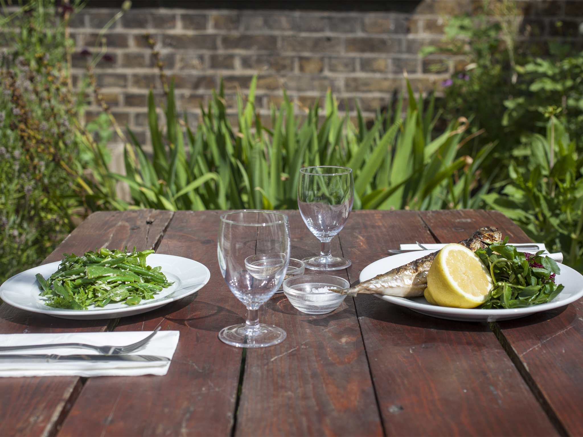 11 Gardens Of Paradise Best Gardens In London Restaurants