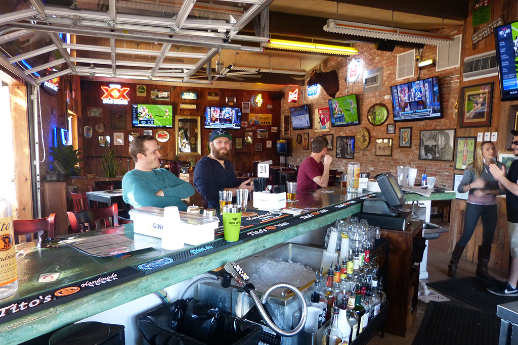 Best sports bars in Austin for watching the big game