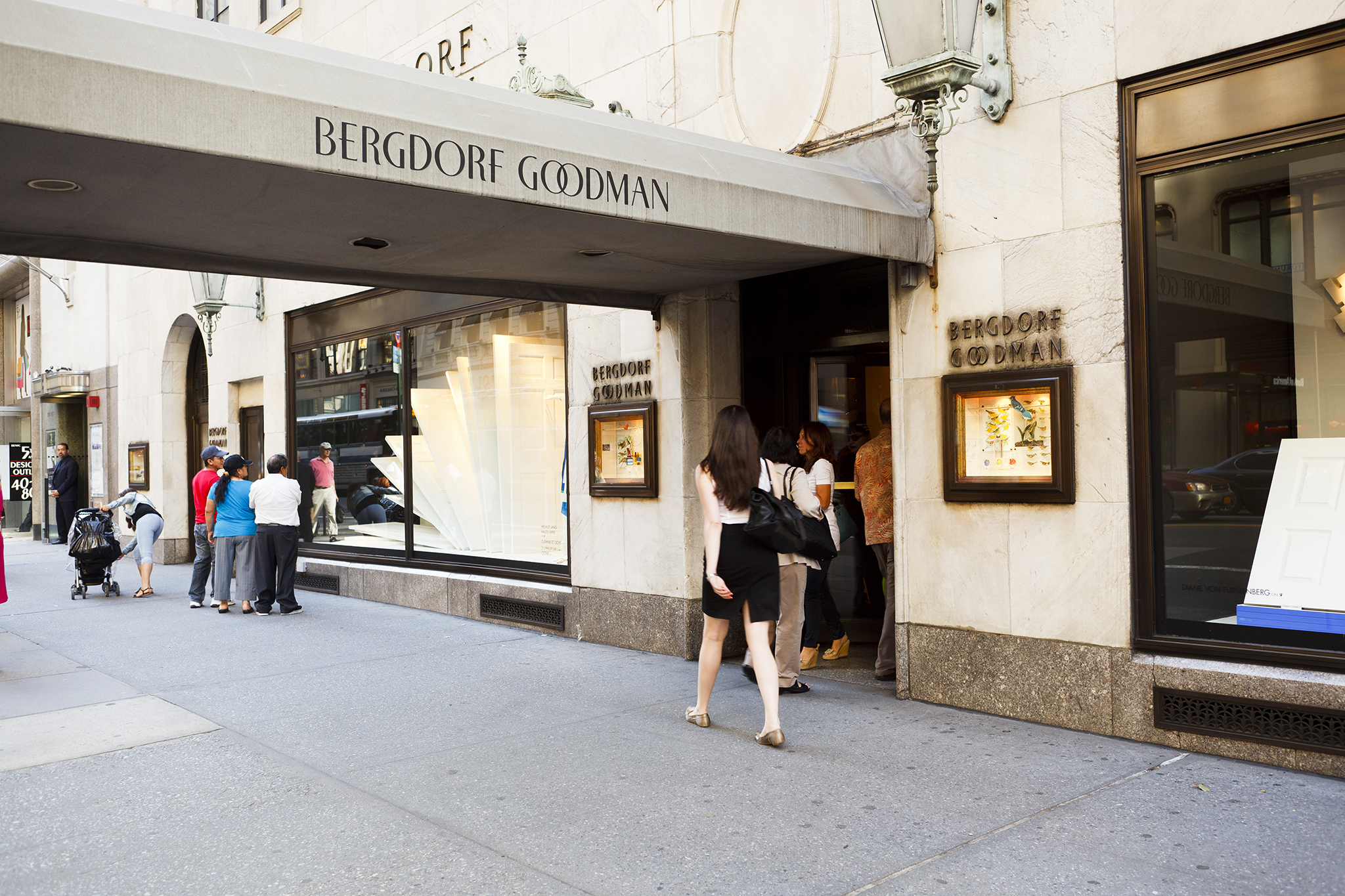 Best clothing stores in NYC for shopping the latest styles