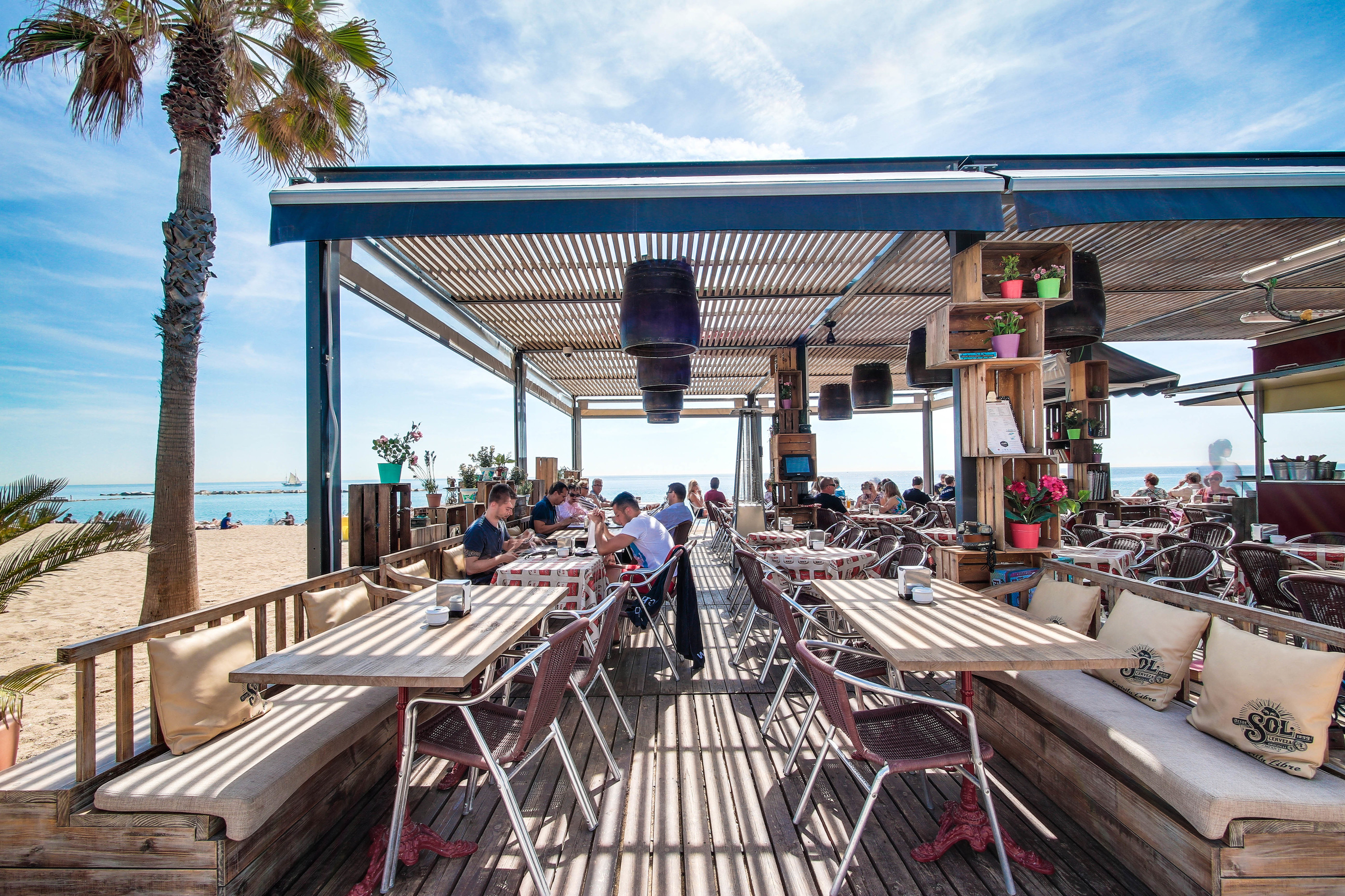 The 17 best Barcelona beach bars