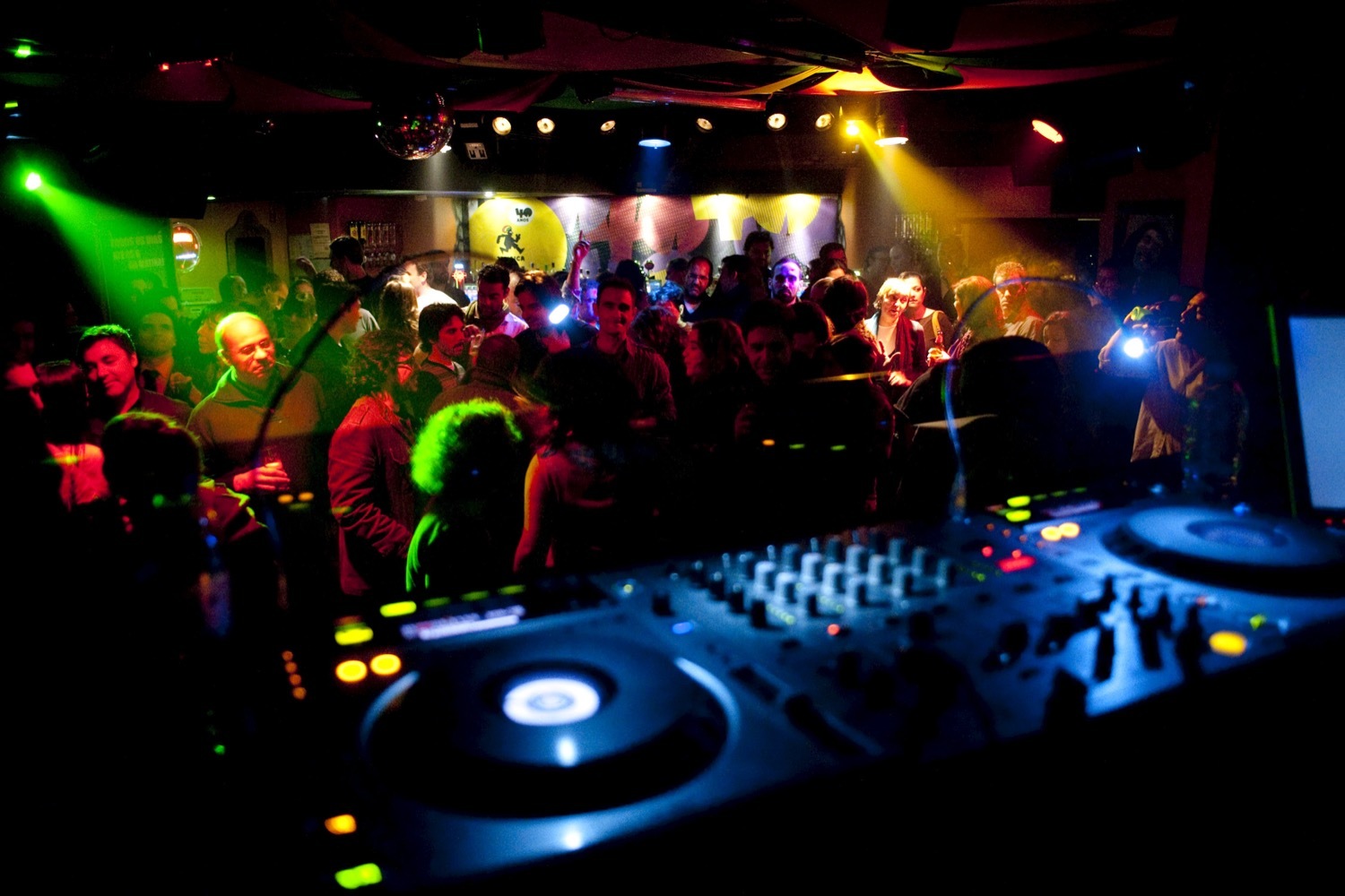 Club Jamaica Lisbon at Salvador Mendez blog