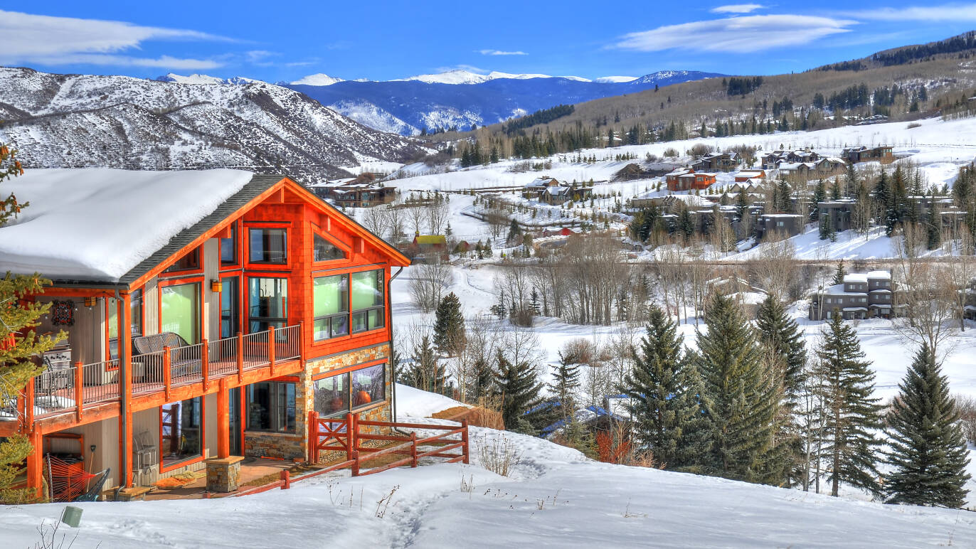 17 Best Couples Vacations in America for Romance and Fun