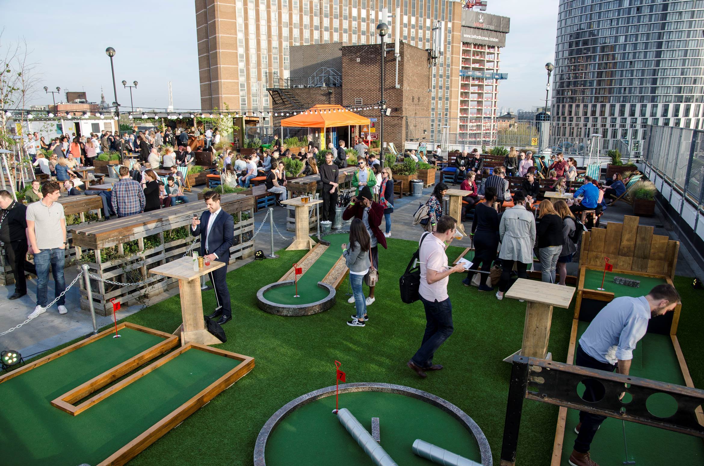 Stratford Area Guide Restaurants, Hotels and Things to Do in