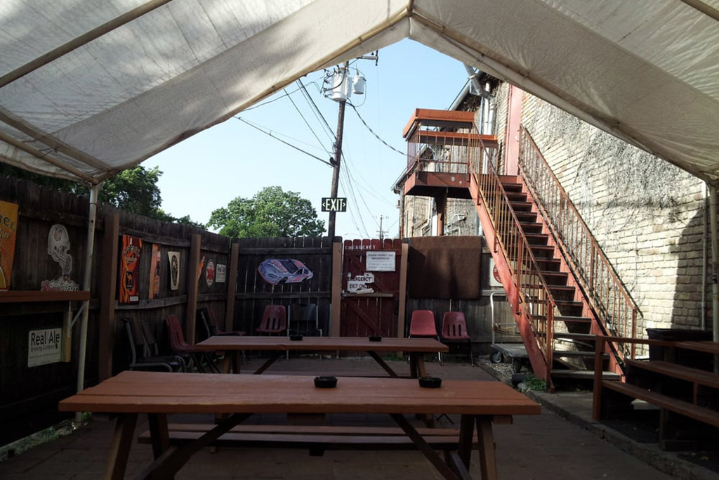 Barflys Austin Bars in North Loop, Austin