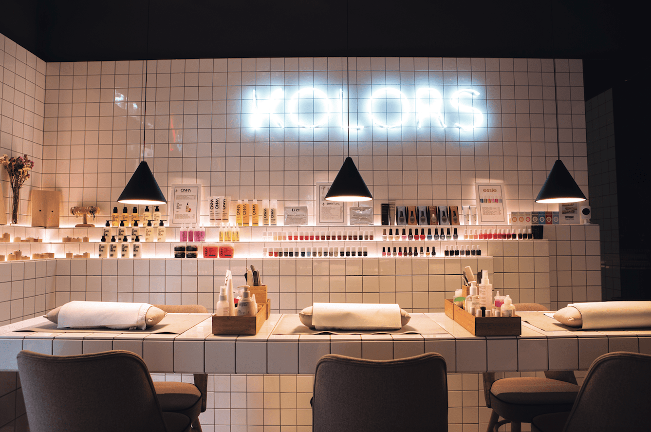 Kolors Nail Bar