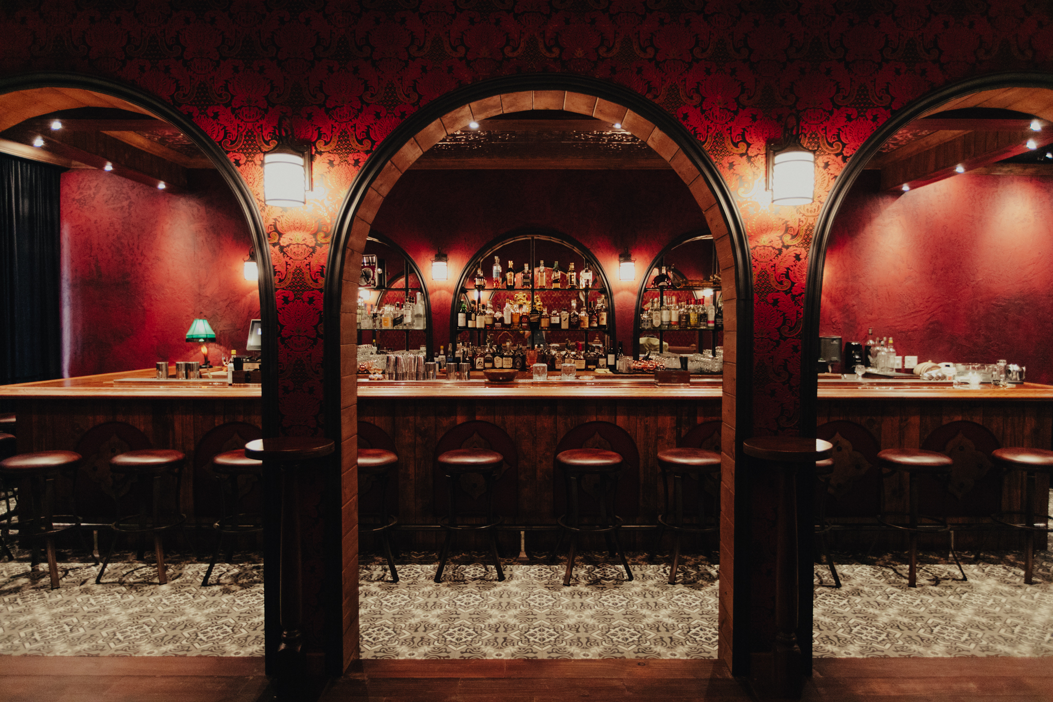 Tribute Bars in Sherman Oaks, Los Angeles