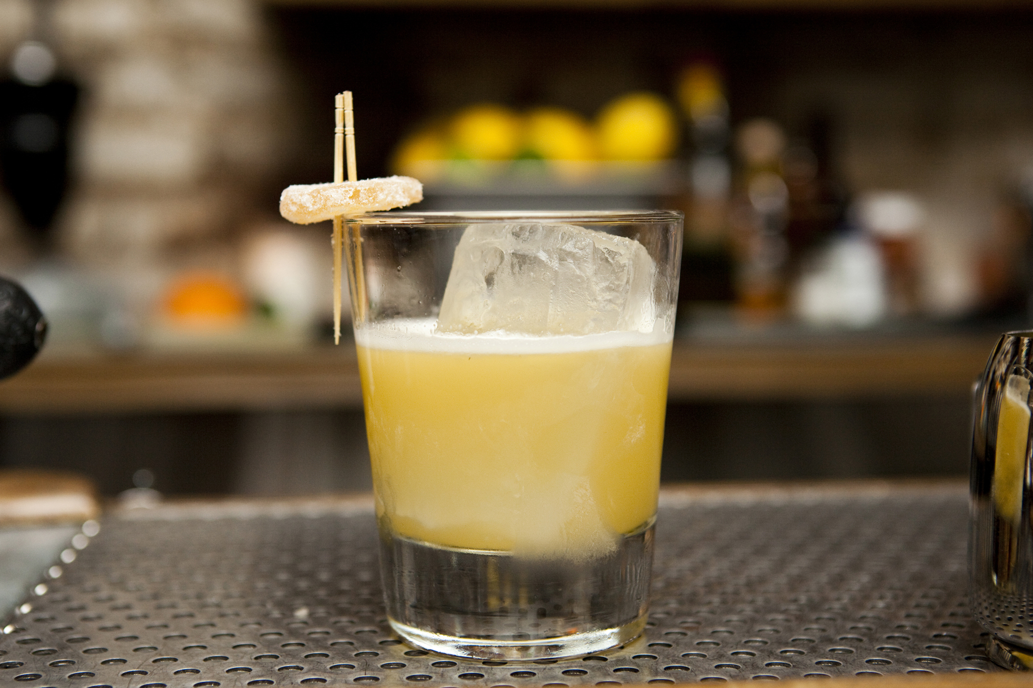 Best cocktails in NYC including best cocktail bars and recipes