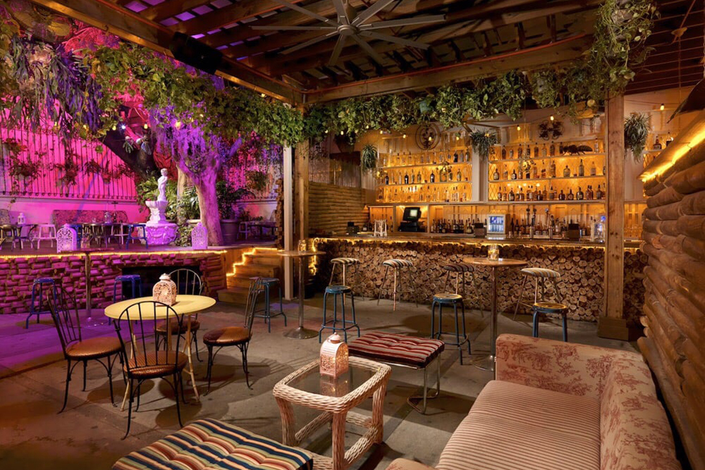 13 Best Bars in Wynwood to Drink at Right Now