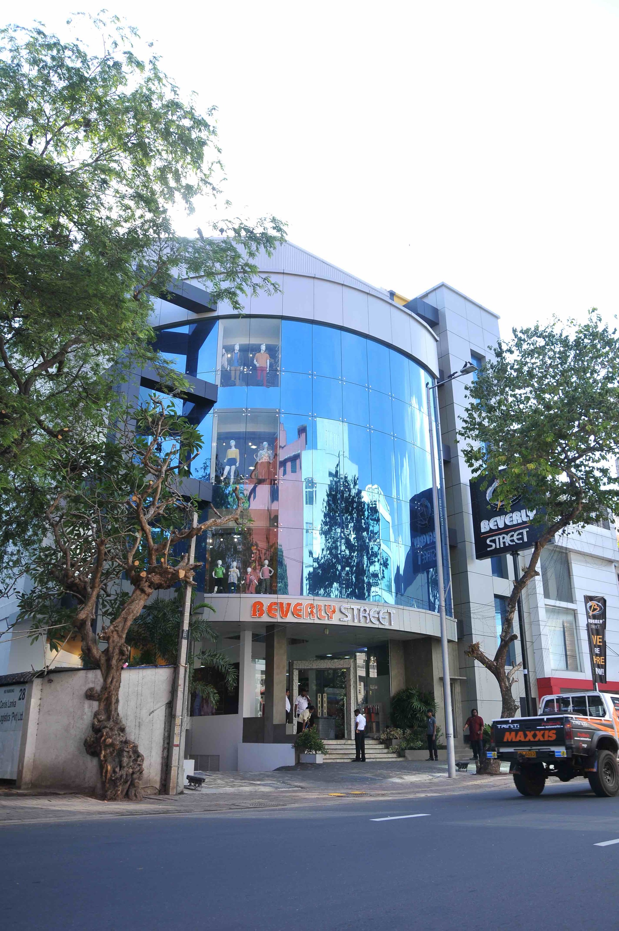 Beverly Street Shopping in Colombo 3, Colombo