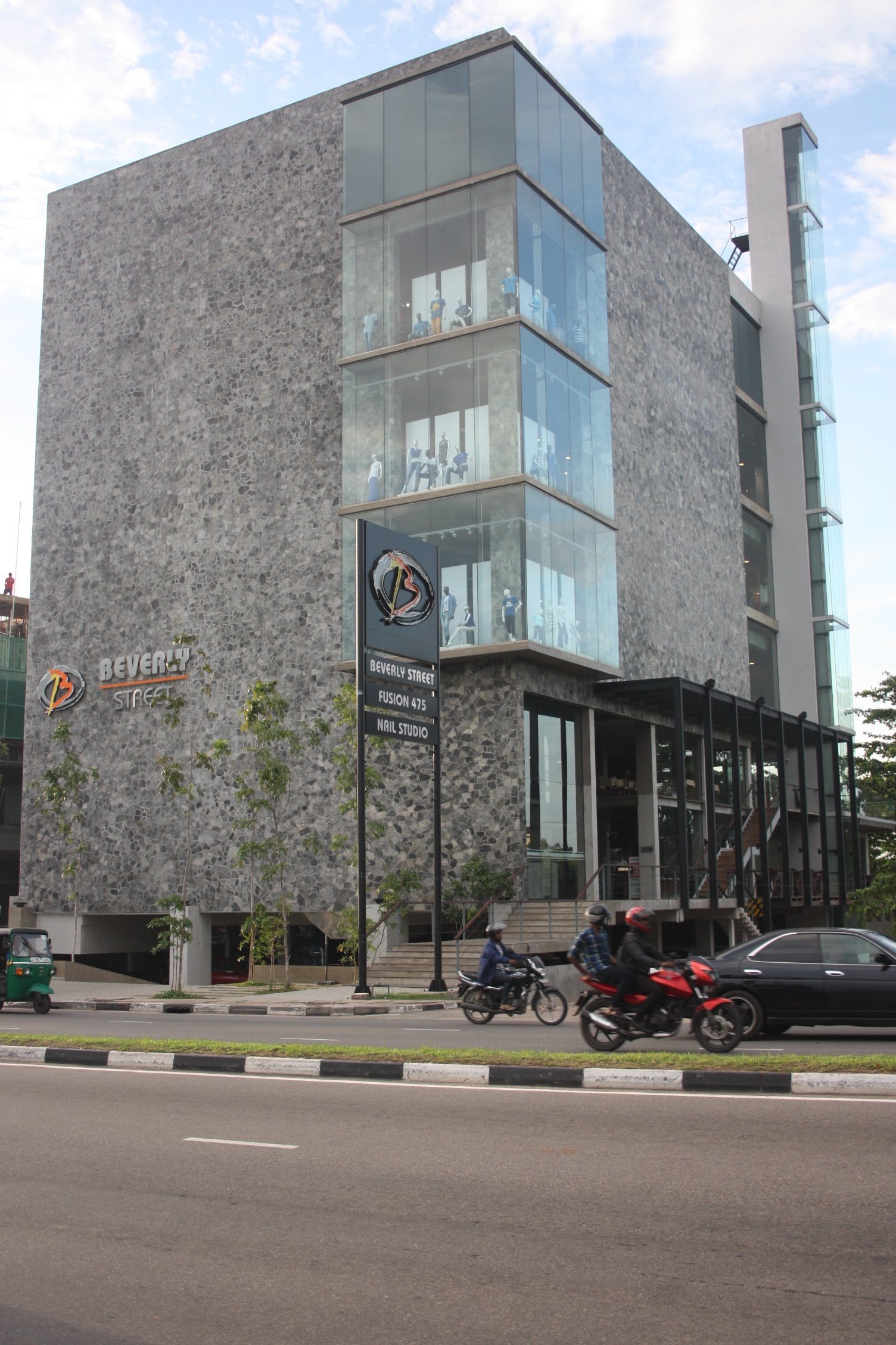 Beverly Street Shopping in Rajagiriya, Sri Lanka