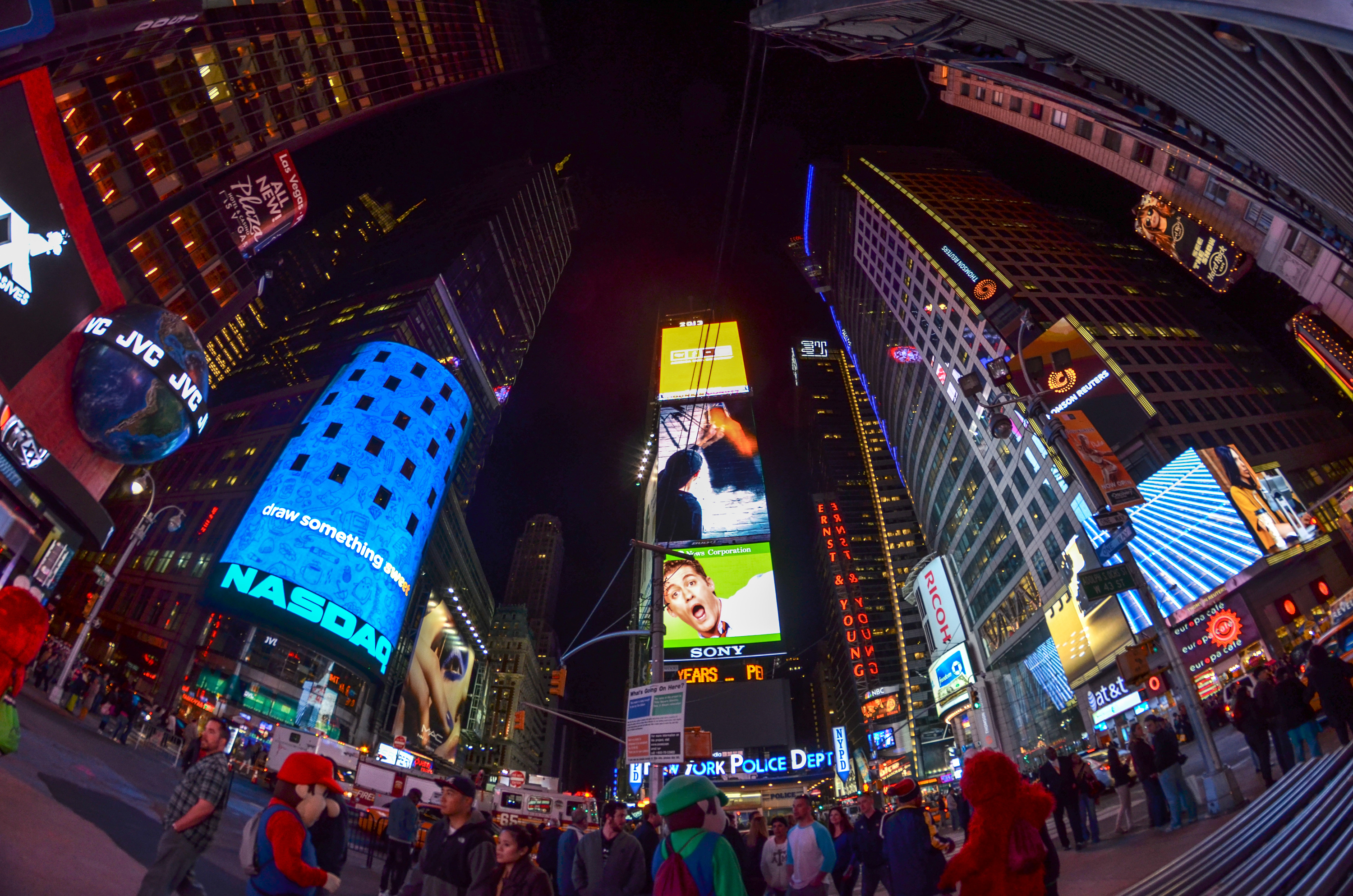 Christmas Day 2024 Things To Do Nyc This Weekend Guide to the East Village, NYC, and its restaurants and shops