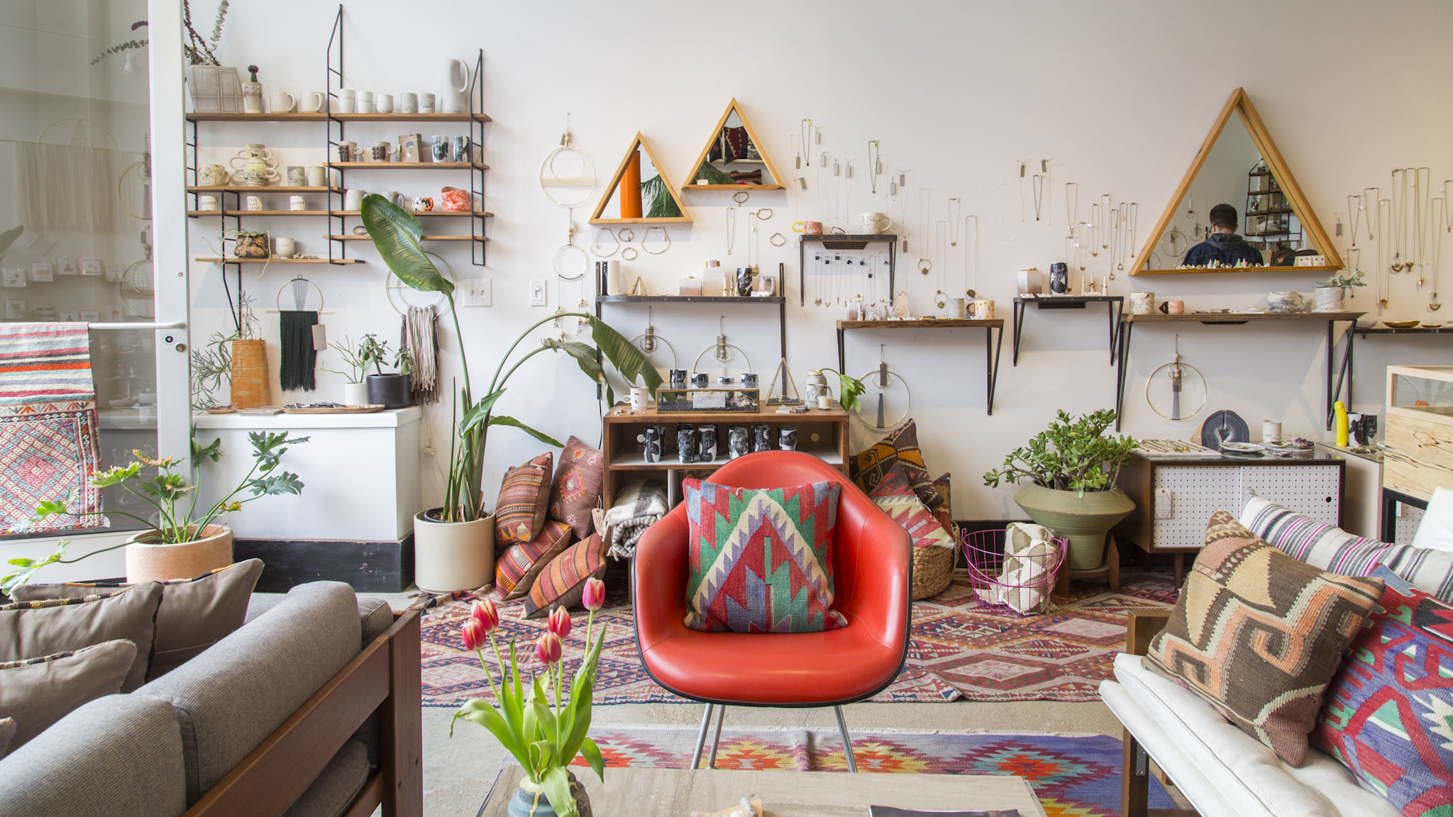 Furniture stores in Chicago for home goods and home decor