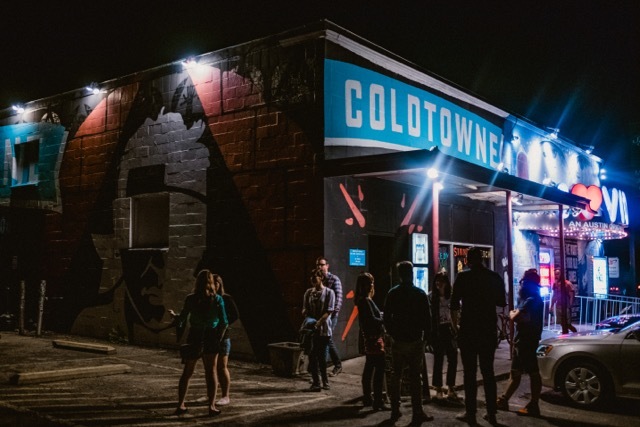 8 Best Austin Comedy Clubs for Quality Laughs