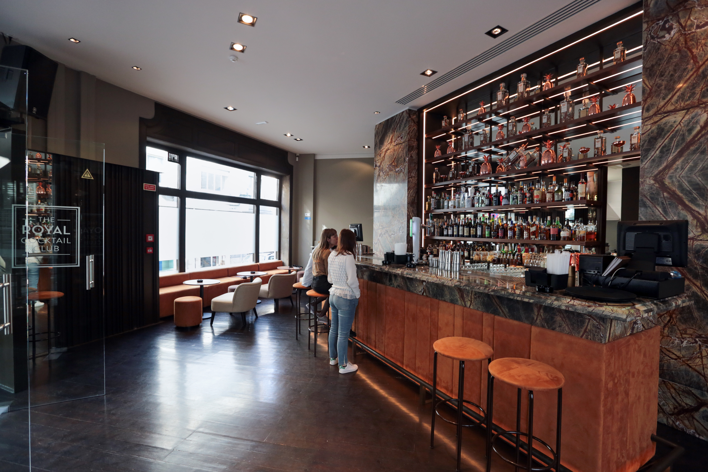 The Royal Cocktail Club Bars and pubs in Galerias, Porto