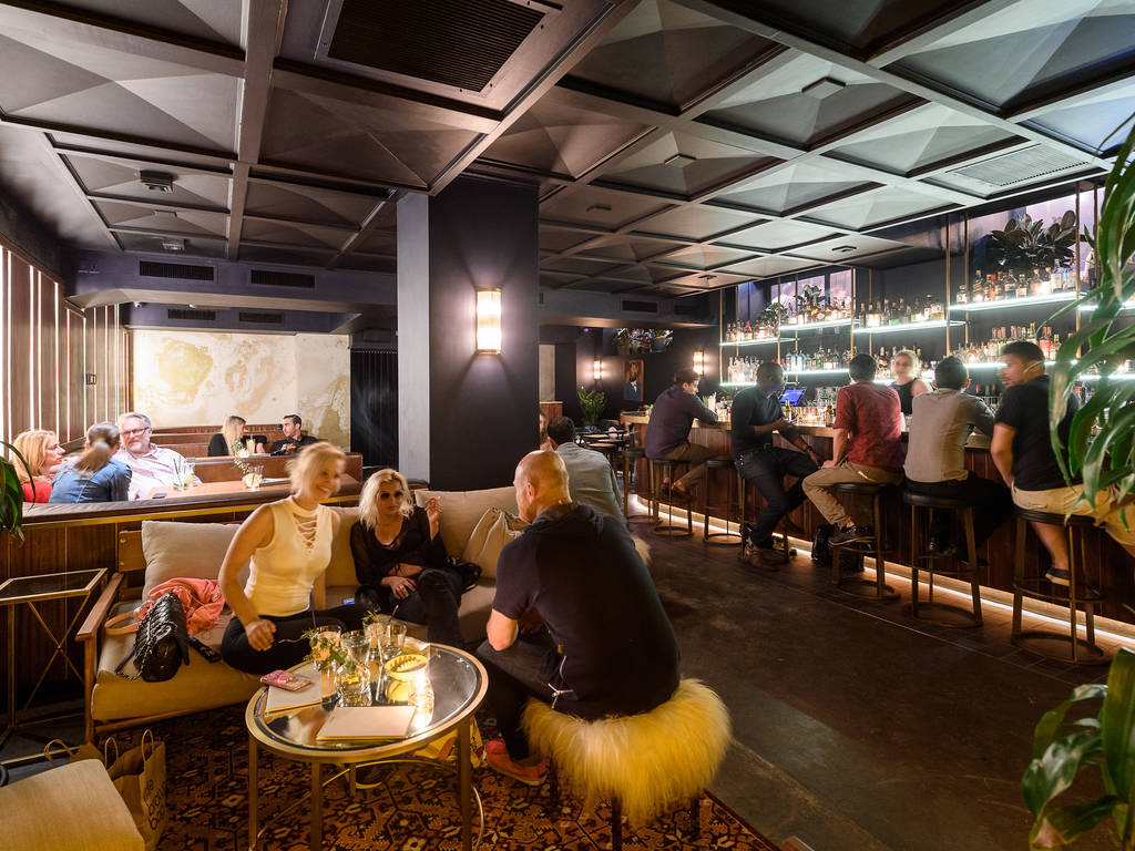 15 of the Best Upper East Side Bars to Visit Now