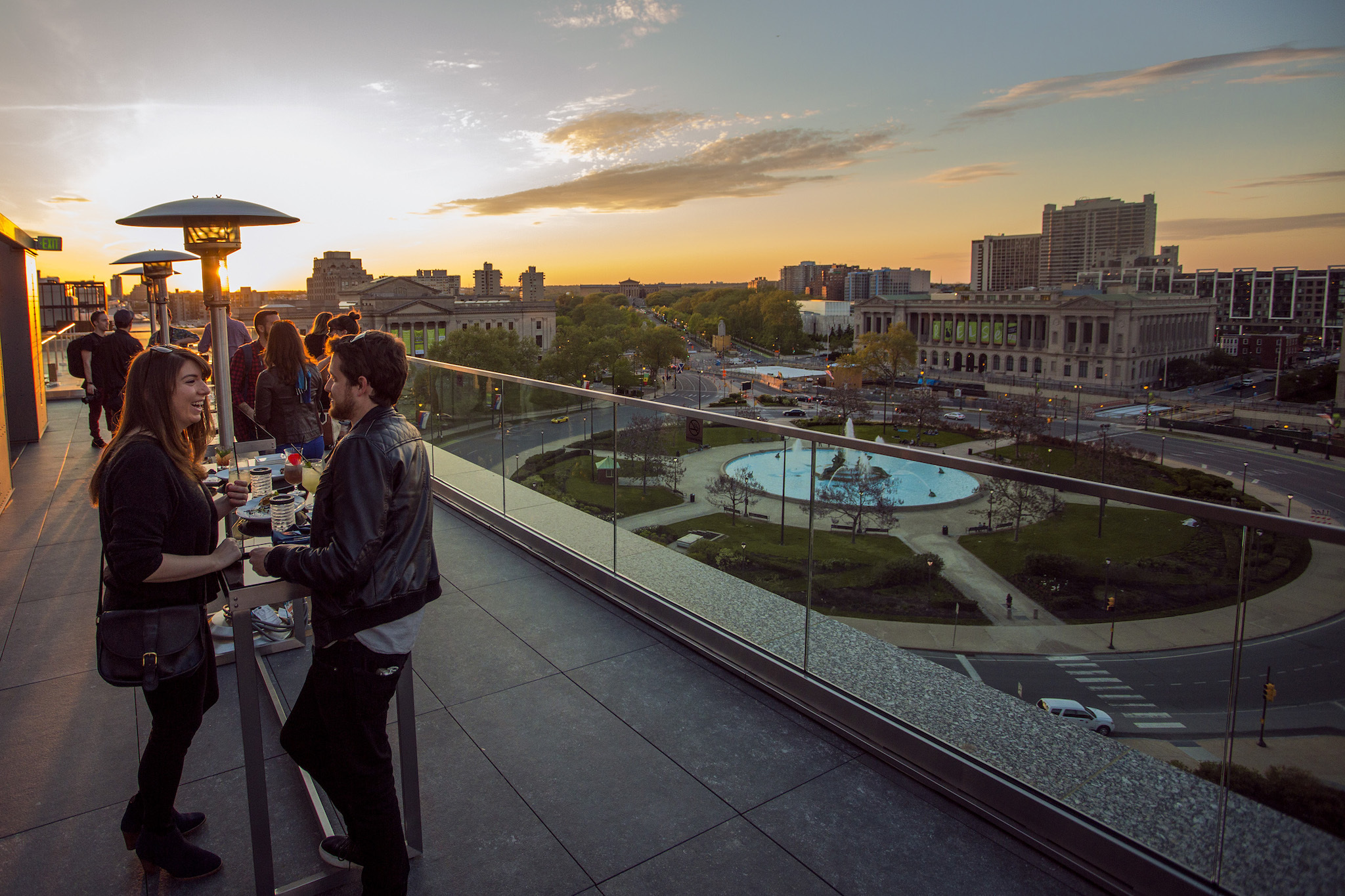 16 Best Rooftop Bars in Philadelphia to Visit This Summer
