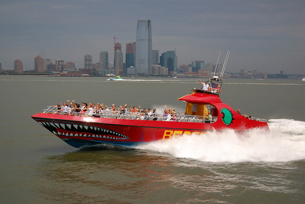 9 Best Boat Rides in NYC for Kids and Families