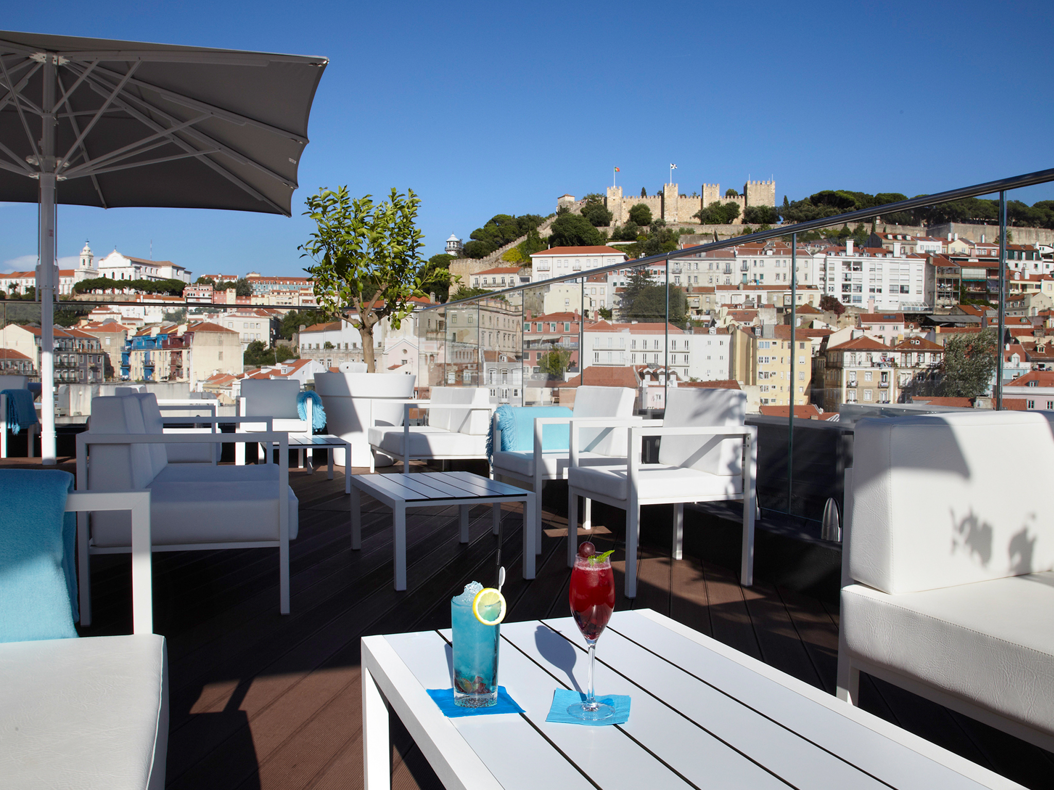 Hotel Mundial Rooftop Bar Bares Santa Maria Maior, Lisboa