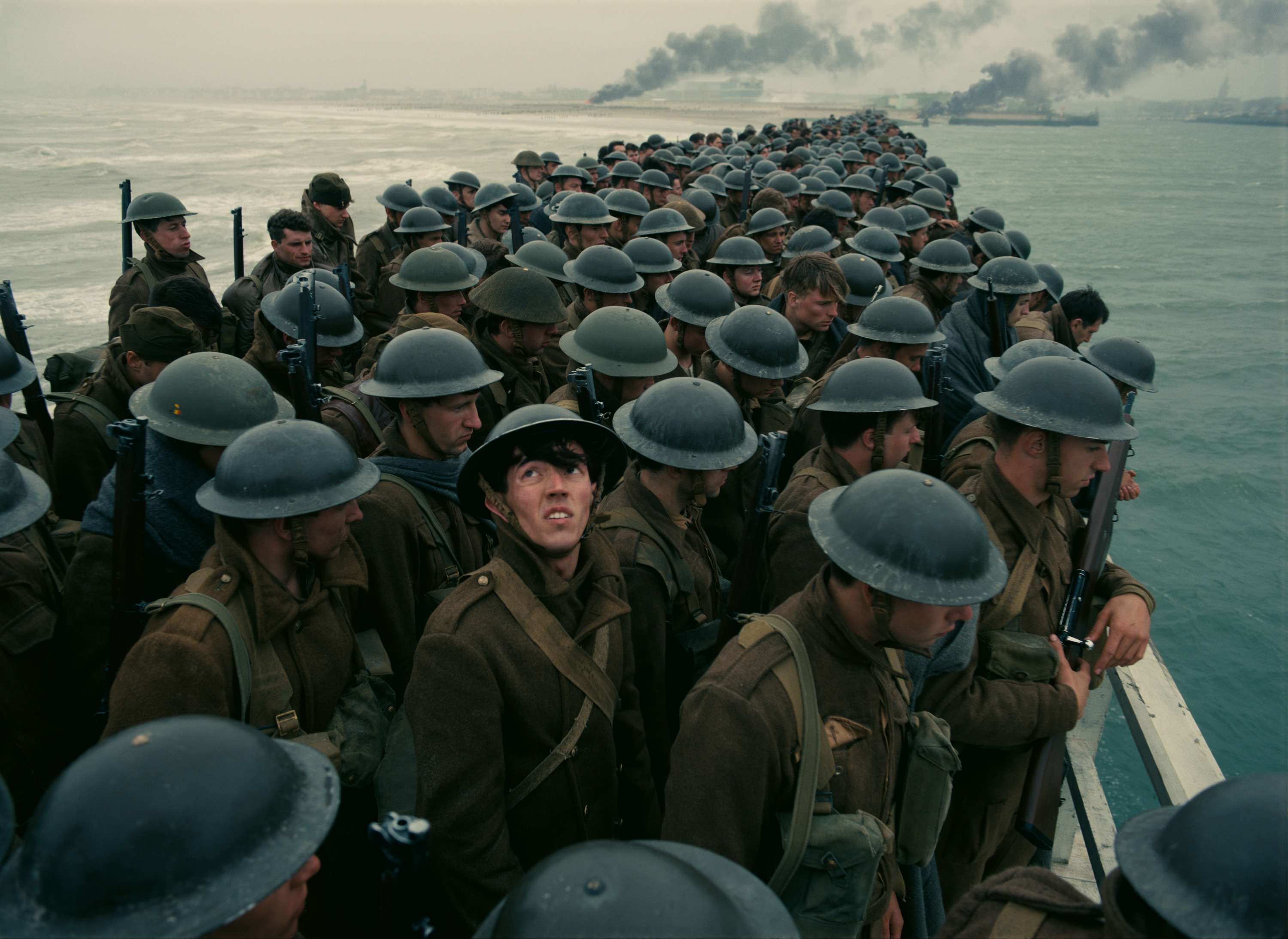 Dunkirk 2017, directed by Christopher Nolan Film review