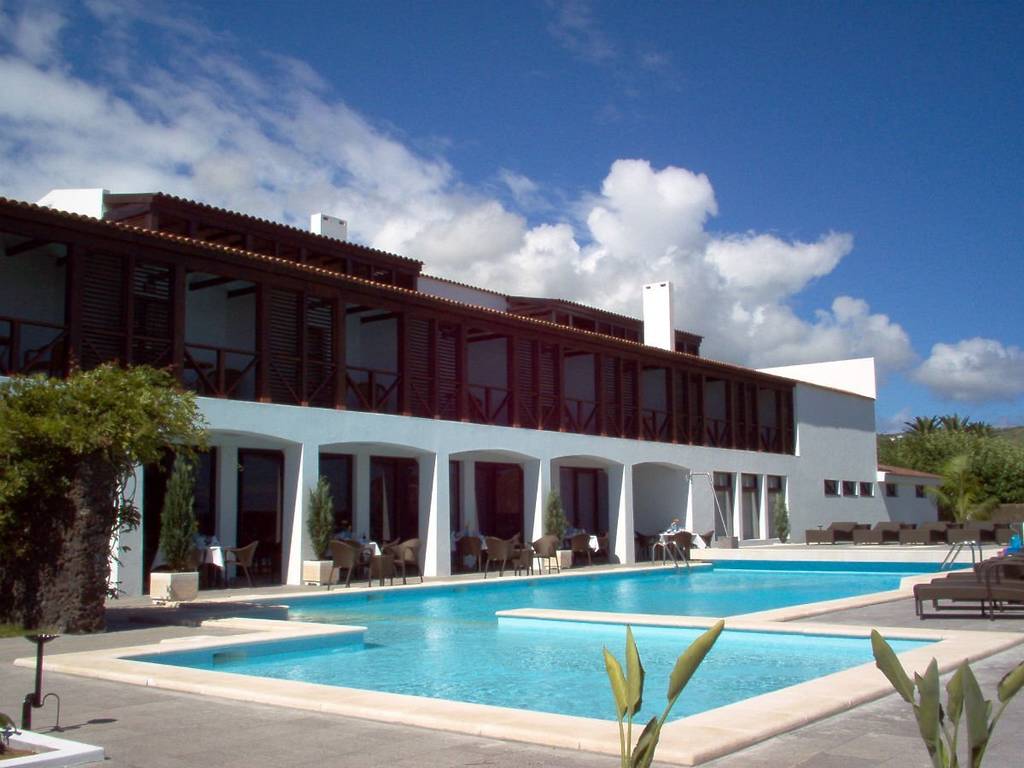 These are the 21 best hotels in the Azores for your stay