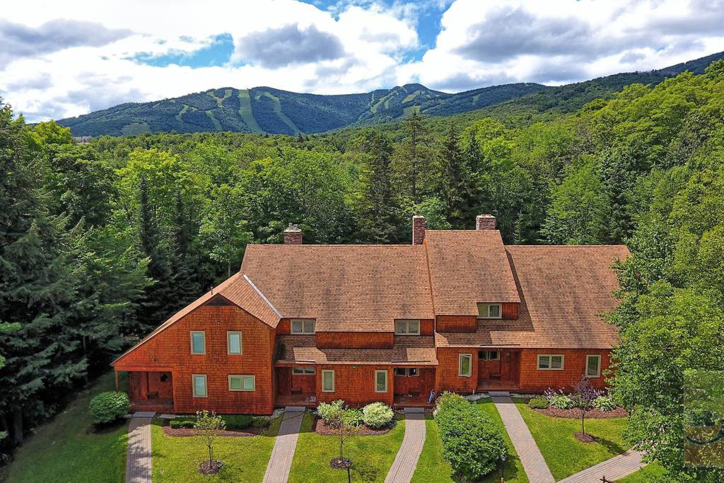 Stunning Airbnbs for Ski Getaways From NYC