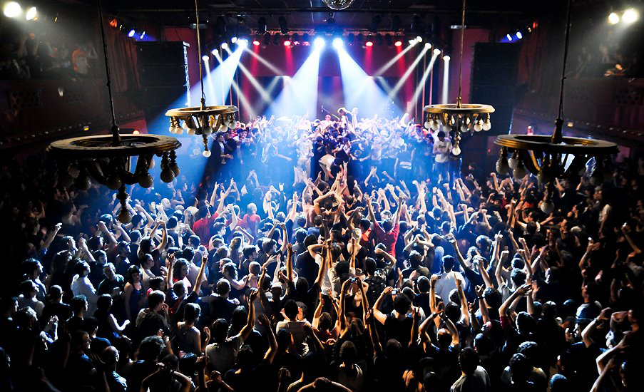 Best Nightlife Events in Barcelona Right Now