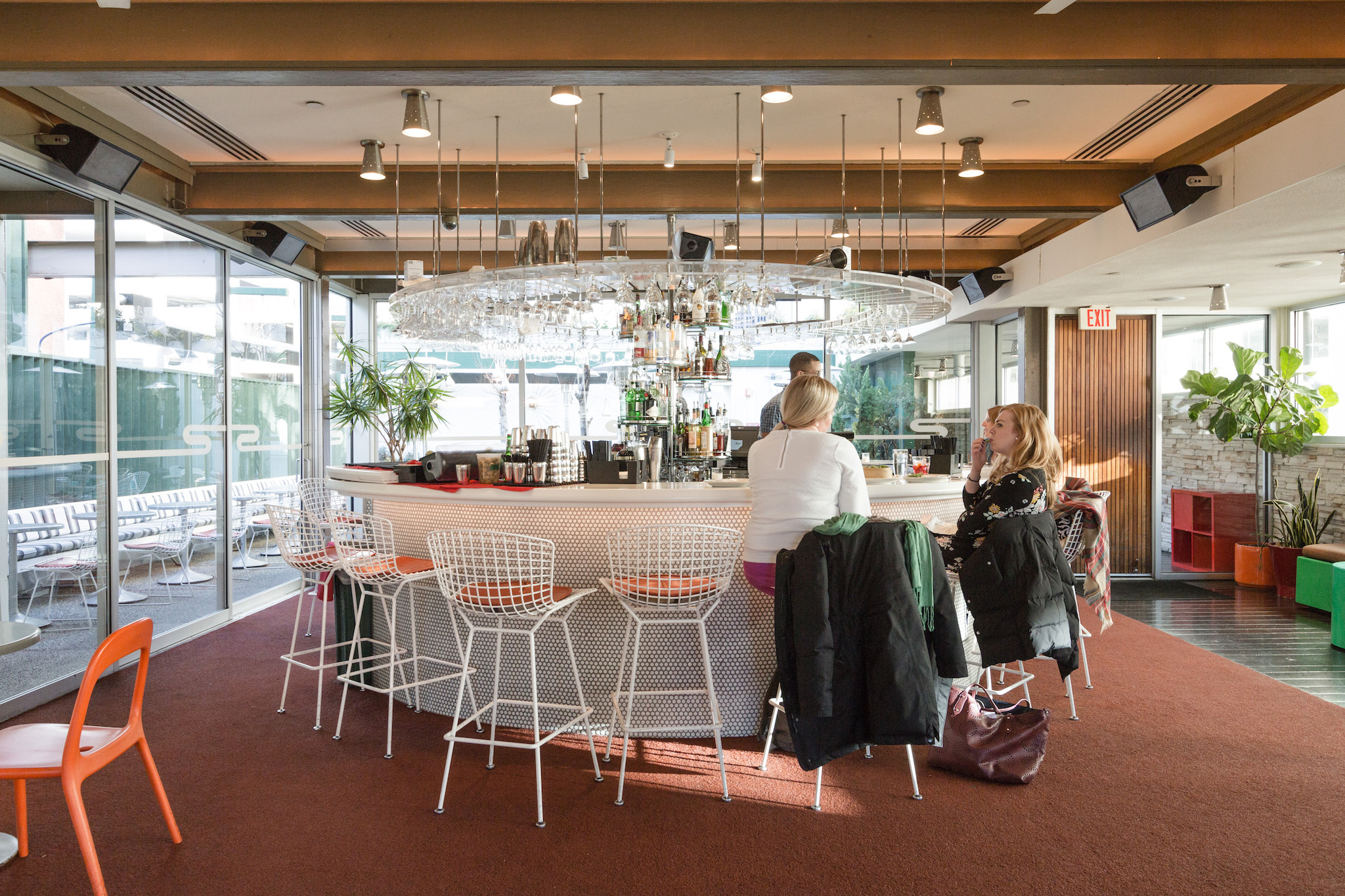 16 Best Rooftop Bars in Philadelphia to Visit This Summer