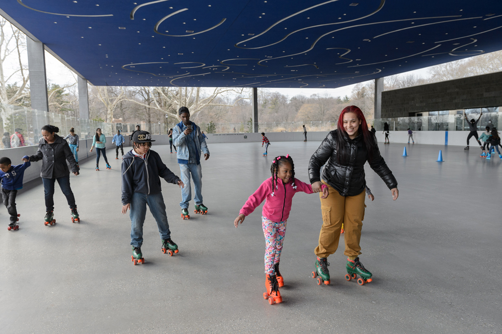 Best roller skating NYC has to offer kids and families