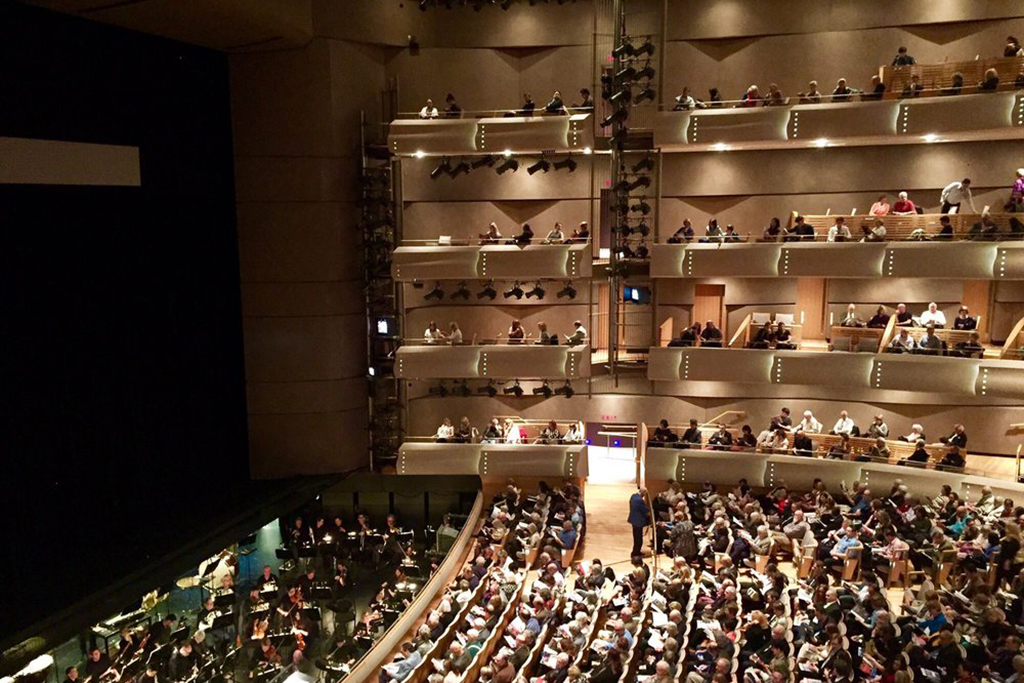10 Best Theatres in Toronto for Musicals and Plays