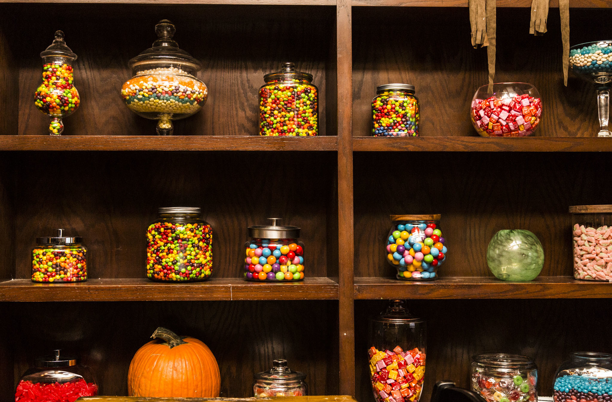 Go inside Hubbard Inn’s awesomely accurate Harry Potter popup bar