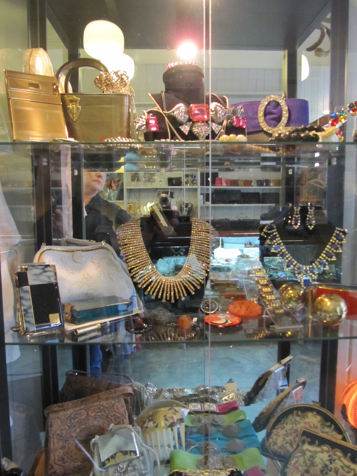 The best Edinburgh streets where you can Shop Small this Christmas