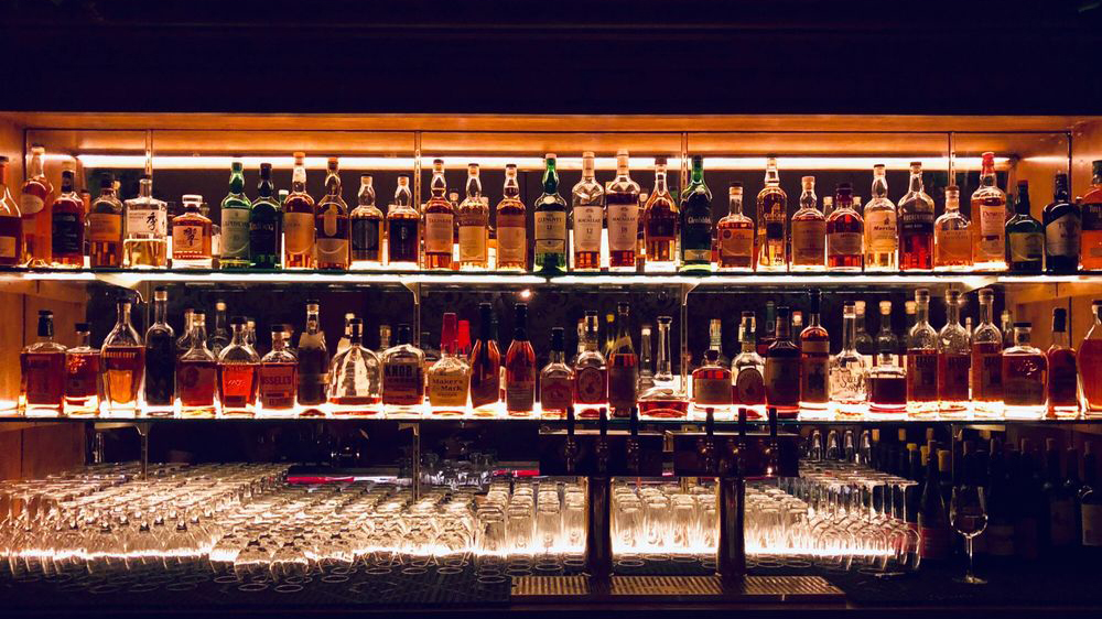 Best Downtown Los Angeles Bars for Cocktails, Wine and Beer