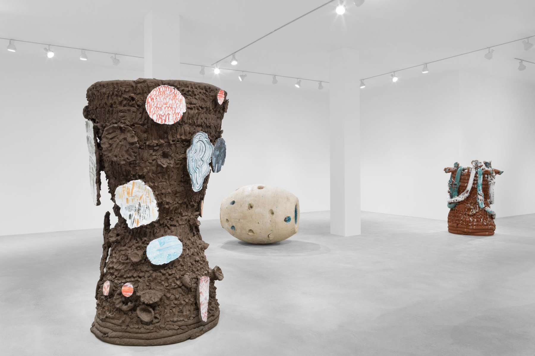 Best Chelsea Art Galleries in NYC Exhibiting Contemporary Artists