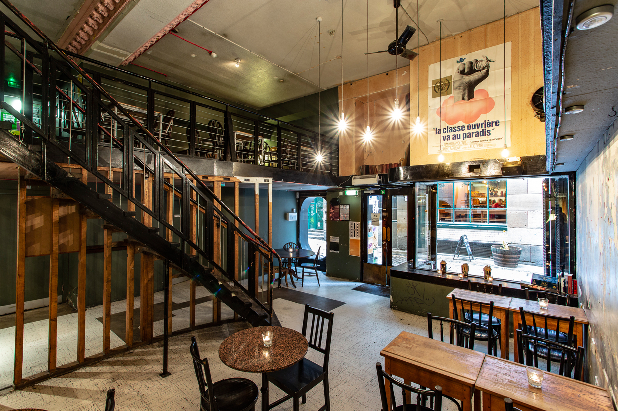 18 Best Bars in Glasgow Right Now