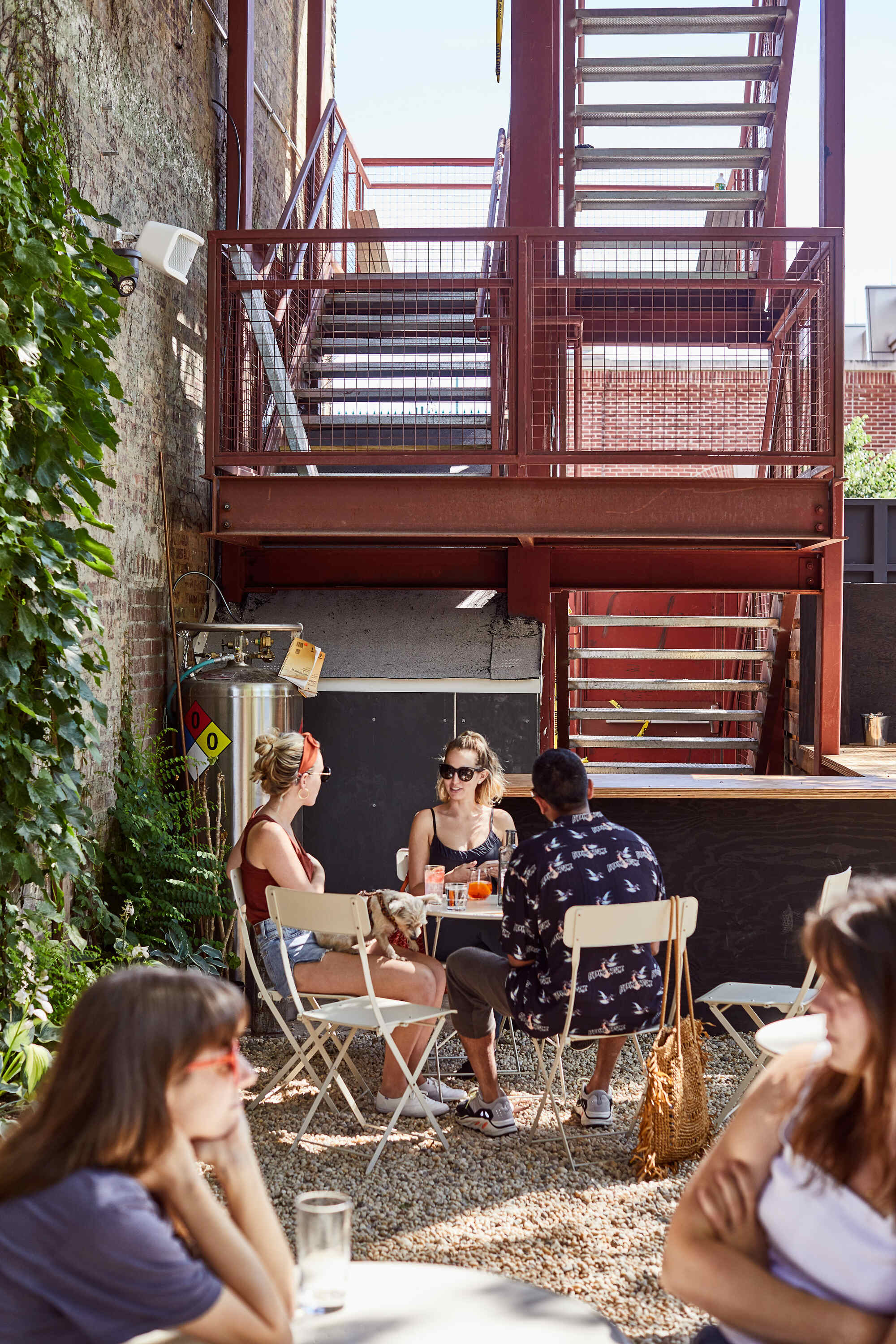 38 Best Outdoor Restaurants In NYC You Need To Try Right Now