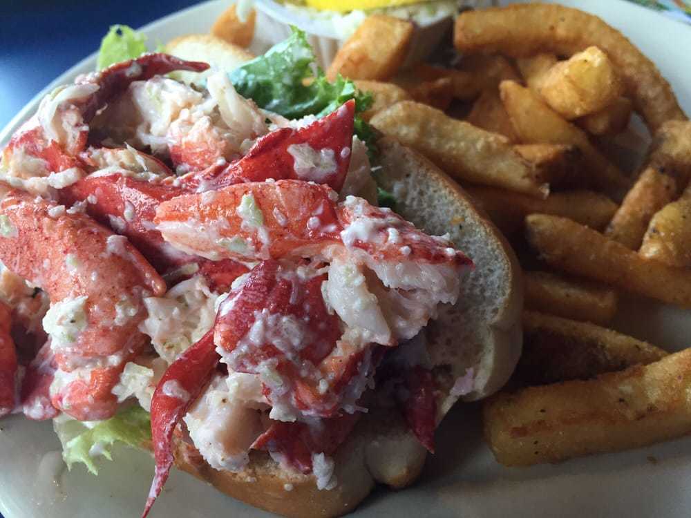 Boston Sail Loft Restaurants in North End, Boston